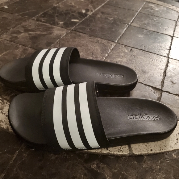 adidas Adilette Aqua Women's Slide Sandals 10 NWT - Picture 3 of 7